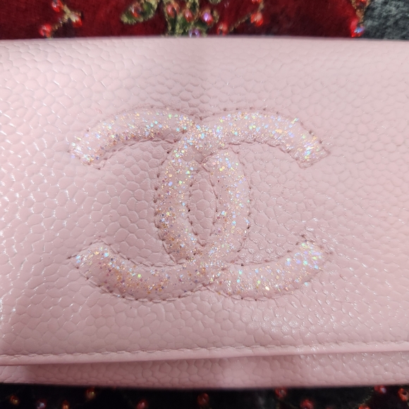 Chanel key and Card Wallet - Picture 3 of 11